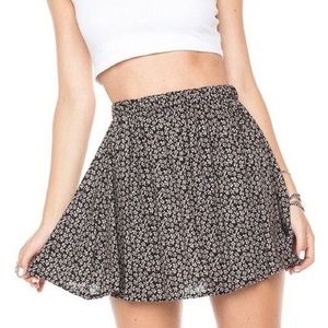 Brandy Melville flowy skirt